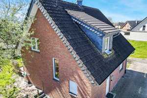 Freistehendes Einfamilienhaus in begehrter Lage von Langenberg mit moderner Einbauküche und Carport! – Gütersloh (Kreis) – Vorschaubild 3