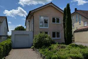 Wohnen mit Charakter: Großzügiges Haus in Wiesloch – Schlossweg 9, 69168 Wiesloch – Vorschaubild 3