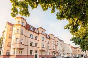 **In Renovierung!** Inklusive Balkon & moderner Einbauküche!
