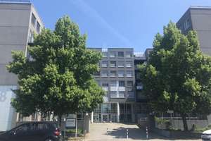 hübsche 2ZW mit offener Wohnküche und Terrasse für 1-2 Personen ab 01.09.2026 zu vermieten – Eisenstraße 58, 65428 Rüsselsheim am Main – Vorschaubild 2