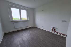 **Wohnglück auf 2 Zimmern - frisch saniert & mit Balkon** – 39128 Neustädter Feld, Magdeburg – Vorschaubild 12