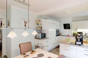 Sanierte Erdgeschosswohnung mit Balkon in gefragter Wohnlage von Hannover Vahrenwald-List – Die vollständige Adresse der Immobilie erhältst du vom Anbieter., 30163 List, Hannover – Vorschaubild 2