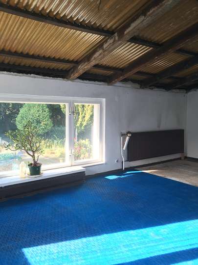 Sanierungsbedürftiges Wohnhaus im grünen Zeesen - Bild 24
