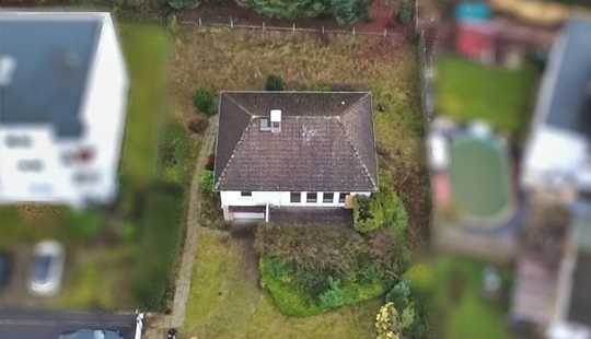 Bild von Seltene Gelegenheit : großes Baugrundstück mit Bestandsimmobilie - in Wiesbaden Naurod