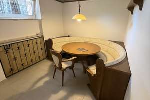 Sehr gepflegte, schöne, 2,5-Zimmer-Wohnung mit Garage inMünchen Solln – Die vollständige Adresse der Immobilie erhältst du vom Anbieter., 81477 Solln, München – Vorschaubild 3