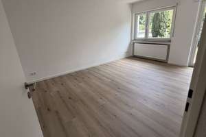 Erstbezug nach Sanierung - Helle 2 Zimmer Wohnung mit EBK und Balkon – 63069 Klinikum Offenbach, Offenbach am Main – Vorschaubild 2