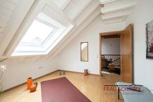SCHÄTZELE MARKT SPECIAL
- Traumhaus in Tengen - – Die vollständige Adresse der Immobilie erhältst du vom Anbieter., 78250 Tengen – Vorschaubild 22