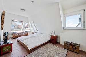 - In begehrter Aussichtslage auf dem Haigst - Repräsentative 5-Zimmer-Maisonette-Wohnung  – Die vollständige Adresse der Immobilie erhältst du vom Anbieter., 70597 Haigst, Stuttgart – Vorschaubild 6