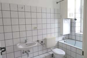 Sehr schöne  Altbauwohnung mit 2 Zi.  im EG  in direkter Nähe zum Bunten Garten – Die vollständige Adresse der Immobilie erhältst du vom Anbieter., 41061 Am Wasserturm, Mönchengladbach – Vorschaubild 13