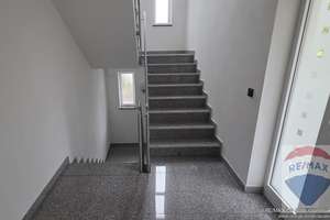 Modernes Haus mit 2 Wohnungen zur Selbstnutzung oder Anlage – Die vollständige Adresse der Immobilie erhältst du vom Anbieter., 85053 Südost, Ingolstadt – Vorschaubild 19