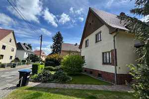 Bevorzugtes EFH mit 6 Zimmern, Kaminanschluss, Keller, Garagen auf herrlichem Biesnitz-Grundstück – Görlitz – Vorschaubild 2