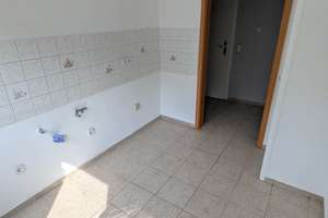 Wohnen mit Charakter: Gepflegte Zweizimmerwohnung in Wuppertal – Schopstreck 13, 42327 Vohwinkel, Wuppertal – Vorschaubild 3