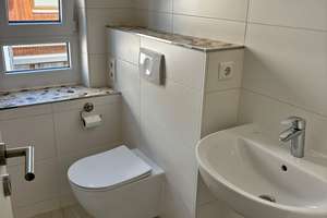 2,5-Zimmer-Wohnung in Wiesbaden-Rambach traumhafter Blick – Trompeterstraße 30, 65207 Rambach, Wiesbaden – Vorschaubild 20