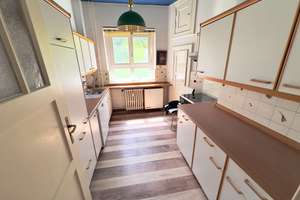 Charmante 3-Zimmer-Altbauwohnung mit 3 m Deckenhöhe & grünem Innenpark in Berlin – Die vollständige Adresse der Immobilie erhältst du vom Anbieter., 14199 Schmargendorf, Berlin – Vorschaubild 5