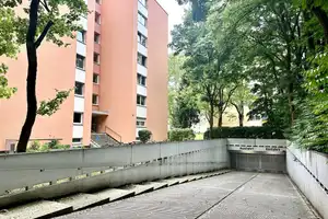 Schöne Lage am Ostpark München-Ramersdorf. 2.Zi.- Whg. mit Balkon und TG-Stellplatz. – München – Vorschaubild 13