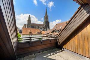 Großzügige 4-Zimmer-Wohnung mit Blick auf das Ulmer Münster