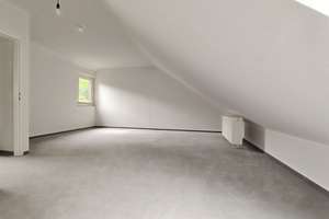 Viel Platz für die Familie: Reiheneckhaus mit 5 Zi., sonnigem Westgarten & flexibler Raumaufteilung – Westfalenring 26A, 12207 Lichterfelde, Berlin – Vorschaubild 10