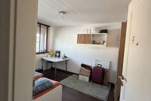 Viel Platz für Ihre Ideen in diesem großzügigen Haus in Duisburg – Die vollständige Adresse der Immobilie erhältst du vom Anbieter., 47139 Beeckerwerth, Duisburg – Vorschaubild 19