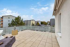 Penthouse mit Weitblick: Vermietete 2,5 Zimmer mit großzügiger Dachterrasse in Gießen! – Die vollständige Adresse der Immobilie erhältst du vom Anbieter., 35396 Gießen-Nord, Gießen – Vorschaubild 3
