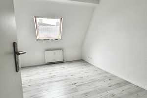 Erstbezug nach Sanierung: 3,5-Zi-Wohnung mit neuer Einbauküche in TOP Lage – Nürnberg – Vorschaubild 5