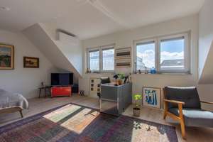 Wohnen über den Dächern Unterbilks – exklusive DG-Wohnung mit Dachterrasse, Studio & Klimaanlage – Die vollständige Adresse der Immobilie erhältst du vom Anbieter., 40217 Unterbilk, Düsseldorf – Vorschaubild 2