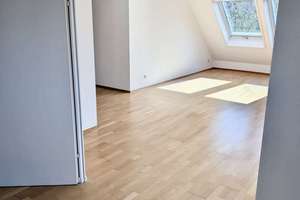Willkommen im neuen Zuhause! Wunderschöne 2-Zimmer-Wohnung mitten in Wiesbaden und doch im Grünen! – Die vollständige Adresse der Immobilie erhältst du vom Anbieter., 65189 Südost, Wiesbaden – Vorschaubild 4