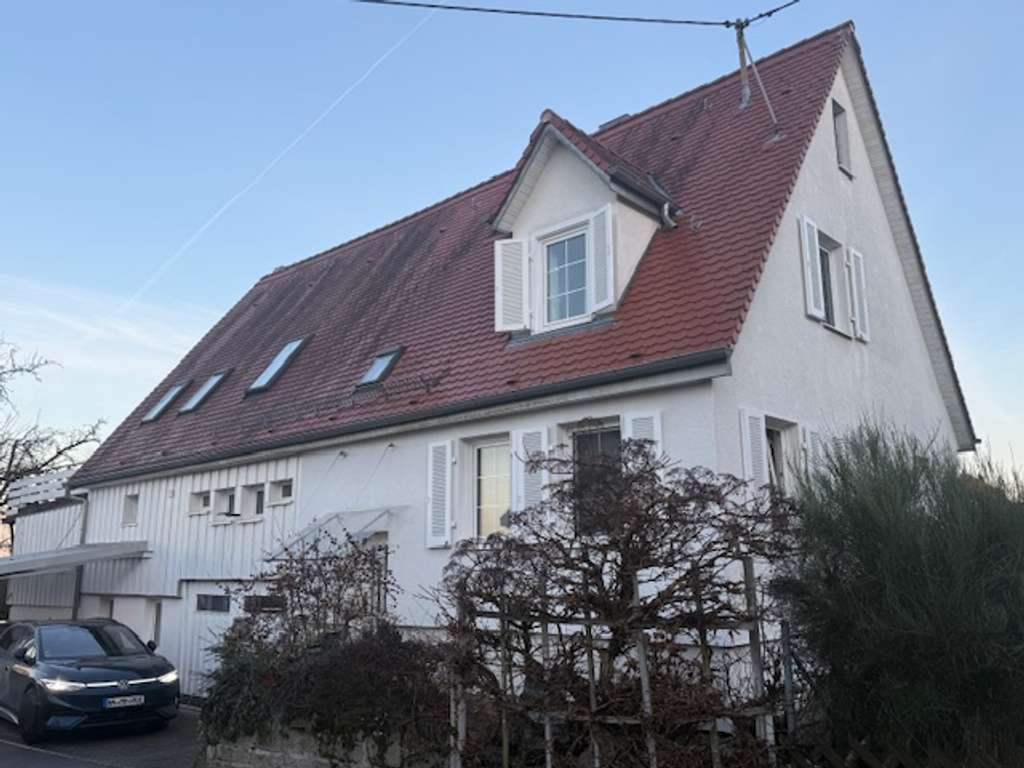 Immobilie in Filderstadt - Einzigartiges  Familienhaus mit Garten  in Sonnenlage am Ortsrand - Bild 0