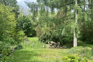 NEUWARMBÜCHEN (FELDRAND): FREISTEHENDES HOLZSTÄNDERHAUS MIT EINLIEGER-WHG AUF PARKÄHNL. GRUNDSTÜCK – Die vollständige Adresse der Immobilie erhältst du vom Anbieter., 30916 Isernhagen – Vorschaubild 41