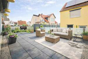 Ein Haus, das Komfort, Charakter & Familienleben vereint - in ruhiger Lage von Schöneck – Die vollständige Adresse der Immobilie erhältst du vom Anbieter., 61137 Schöneck – Vorschaubild 4
