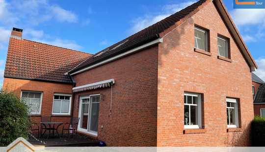 Bild von Großzügiges Einfamilienhaus mit Garage 