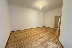 TRAUMHAFTE 2-Zimmer-Altbauwohnung, großer Südbalkon, Altbau-Dielen-bezugsfrei! ruhige Lage! – Dolziger Straße 39, 10247 Berlin – Vorschaubild 7