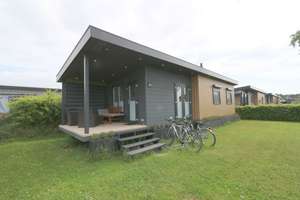 Erst- oder Zweitwohnsitz an der Ostsee!
Modern mit sonniger Ausrichtung am beliebten Lensterstrand. – Die vollständige Adresse der Immobilie erhältst du vom Anbieter., 23743 Grömitz – Vorschaubild 1