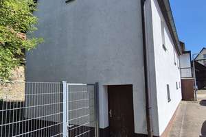 Vielseitiges 3-Familienhaus mit Nebengebäuden - Viel Potenzial für Kapitalanleger oder Handwerker – Die vollständige Adresse der Immobilie erhältst du vom Anbieter., 74369 Löchgau – Vorschaubild 7