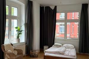Geräumige 1-Zimmer-Wohnung in zentraler Lage von Düsseldorf – Die vollständige Adresse der Immobilie erhältst du vom Anbieter., 40215 Friedrichstadt, Düsseldorf – Vorschaubild 2