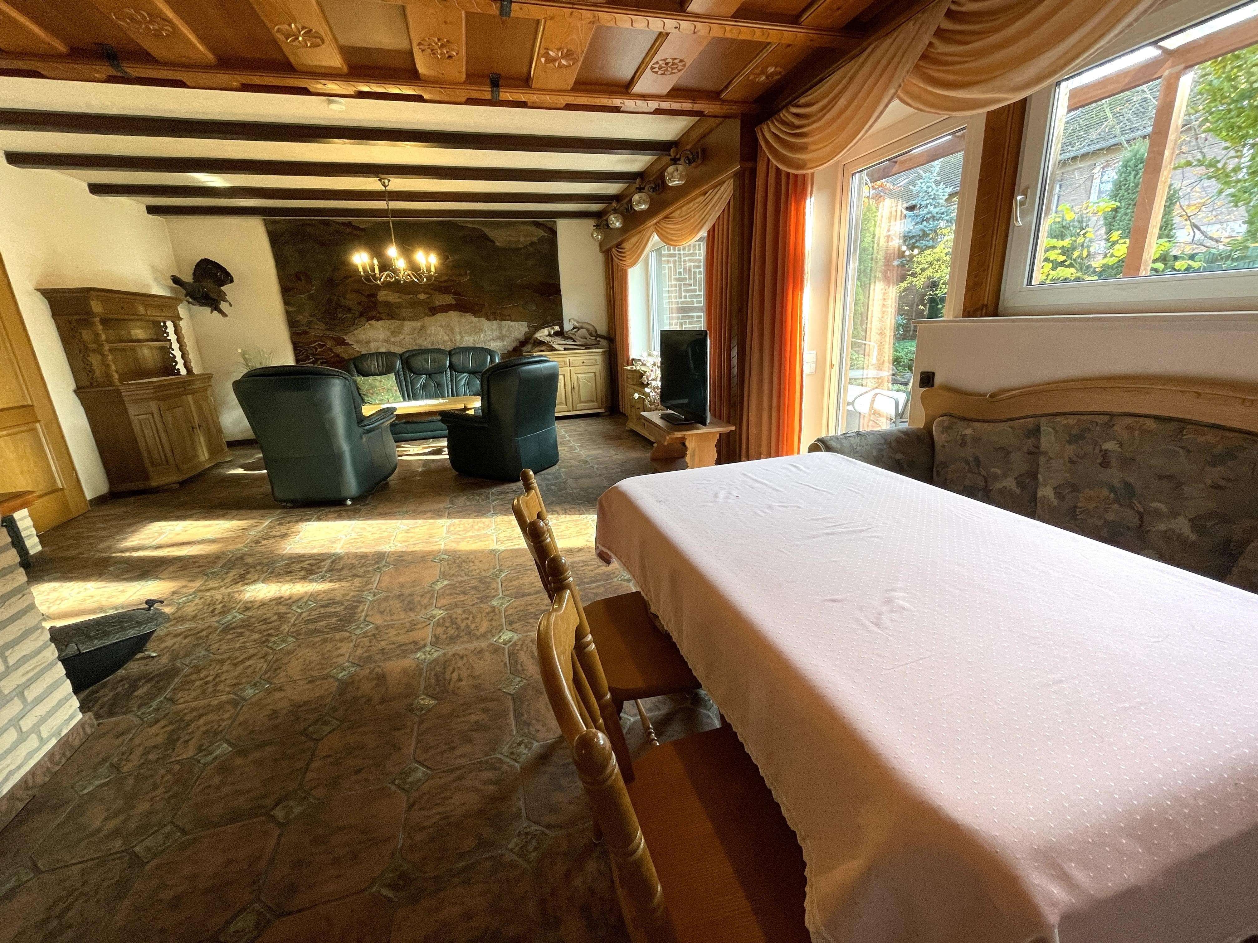 Immobilie in Heiden - Unikat für Individualisten: Freistehendes Fachwerkhaus in schöner Lage von Heiden! - Bild 0