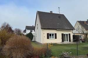 Einfamilienhaus mit Garage in ruhiger Lage zu verkaufen – Die vollständige Adresse der Immobilie erhältst du vom Anbieter., 84453 Mühldorf am Inn – Vorschaubild 1