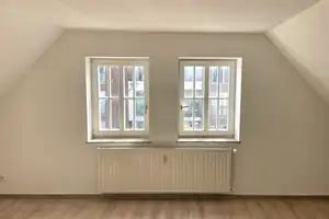 MFH mit gut geführtem Restaurant und kleinen Wohnungen – Rendsburg-Eckernförde (Kreis) – Vorschaubild 6