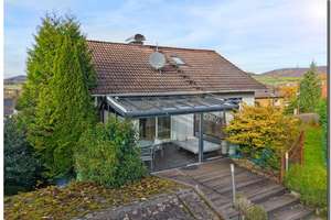 Gemütliches Einfamilienhaus in herrlicher Naturlage von Schauenburg – Die vollständige Adresse der Immobilie erhältst du vom Anbieter., 34270 Schauenburg – Vorschaubild 1