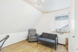 Großzügiges Einfamilienhaus mit Kamin, Pool und vielseitiger Raumaufteilung in Hagen – Die vollständige Adresse der Immobilie erhältst du vom Anbieter., 58091 Eilpe, Hagen – Vorschaubild 13