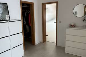 Familienfreundliches Einfamilienhaus in ruhiger Lage – teilmöbliert- befristet auf 2 Jahre – Die vollständige Adresse der Immobilie erhältst du vom Anbieter., 7751 Jenaprießnitz / Wogau, Jena – Vorschaubild 2