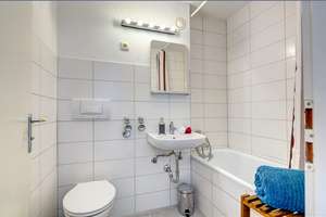 Möbliert: Helles Apartment mit Südwest-Balkon – Die vollständige Adresse der Immobilie erhältst du vom Anbieter., 81379 Obersendling, München – Vorschaubild 6