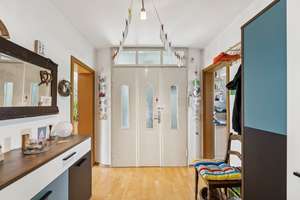 Helle 3-Zimmer-Dachgeschosswohnung  — neues Dach, ruhige Lage und Gartennutzung – Die vollständige Adresse der Immobilie erhältst du vom Anbieter., 90409 Schleifweg, Nürnberg – Vorschaubild 2