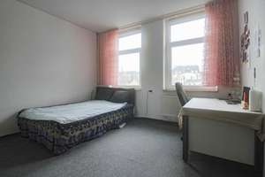 Familienfreundliche 6-Zimmer-Wohnung in bester Innenstadtlage – Die vollständige Adresse der Immobilie erhältst du vom Anbieter., 47805 Dießem/Lehmheide, Krefeld – Vorschaubild 5