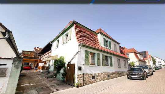 Bild von Sie hier? Wir auch! Doppelhaushälfte mit Potenzial in guter Lage