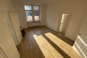 3-Zimmer-Wohnung mit prachtvoller Fassade inkl Stellplatz - ERSTBEZUG – Geibelstr. 22, 63450 Main-Kinzig-Kreis – Vorschaubild 3