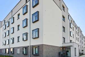 Komfortables Familienwohnen: 4-Zimmer-Wohnung mit offener Küche und Balkon – Grünhofer Weg 44, 13581 Spandau (Ortsteil), Berlin – Vorschaubild 7