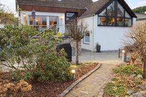 Kamen-Methler - Modernes Einfamilienhaus mit Charme, Sauna & großem Garten – Wasserkurler Str. 21, 59174 Kamen – Vorschaubild 1
