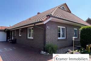 ### Wohnen auf einer Ebene: Der perfekte Bungalow für alle Lebenslagen! ###