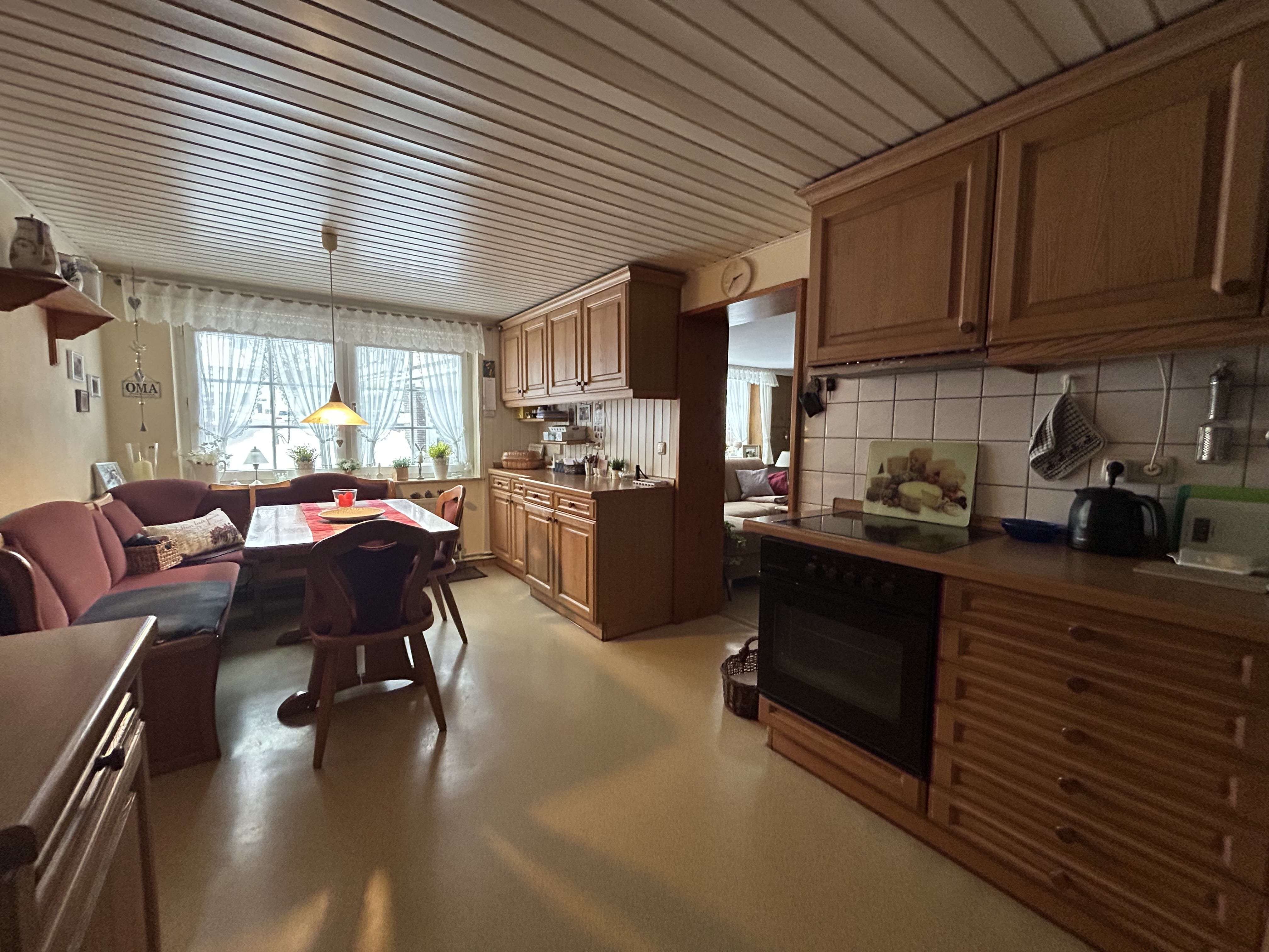 Immobilie in Extertal - Historisches Fachwerkhaus mit zusätzlicher Wohneinheit im Herzen von Bösingfeld - Bild 0