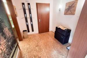 Großzügiges Zweifamilienhaus mit viel Platz und separatem Bürobereich in Top Lage von D-Unterrath – Die vollständige Adresse der Immobilie erhältst du vom Anbieter., 40468 Unterrath, Düsseldorf – Vorschaubild 3